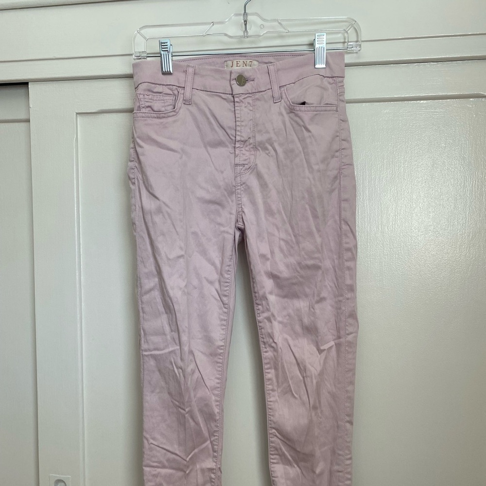 Jen7 Jean